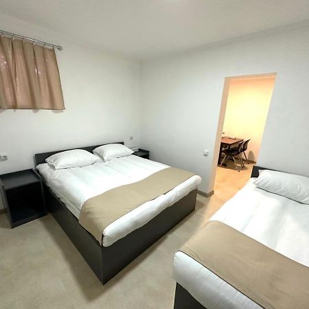 Apartments On Buzand Street Yerevan Exterior photo